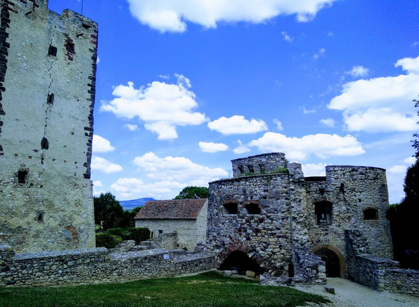 Kinizsi Castle, Hungary